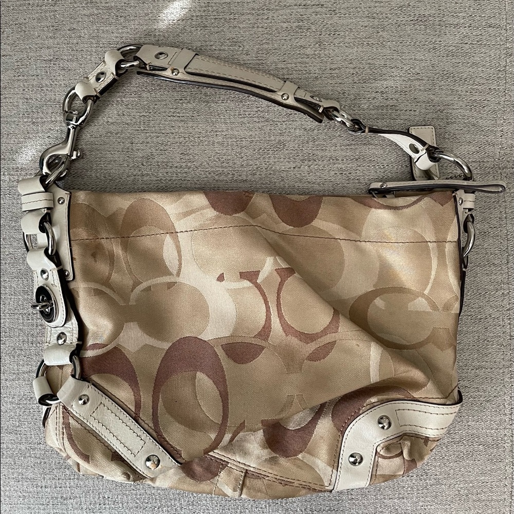 Gently used! Authentic Coach Purse!